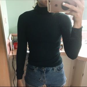 Dark green forever 21 turtleneck